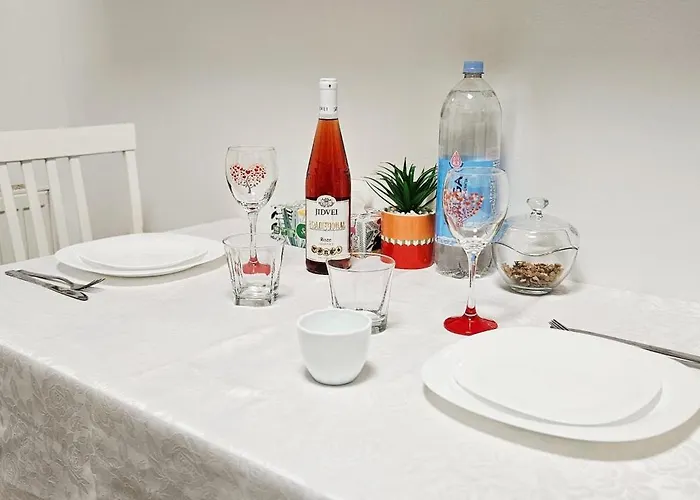 Magheru Cozy 2 Self Check-in