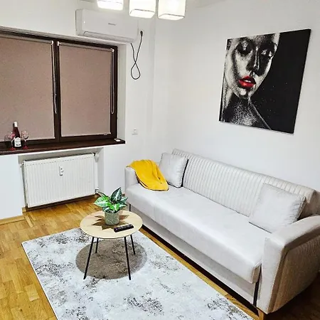 Magheru Cozy 2 Self Check-in